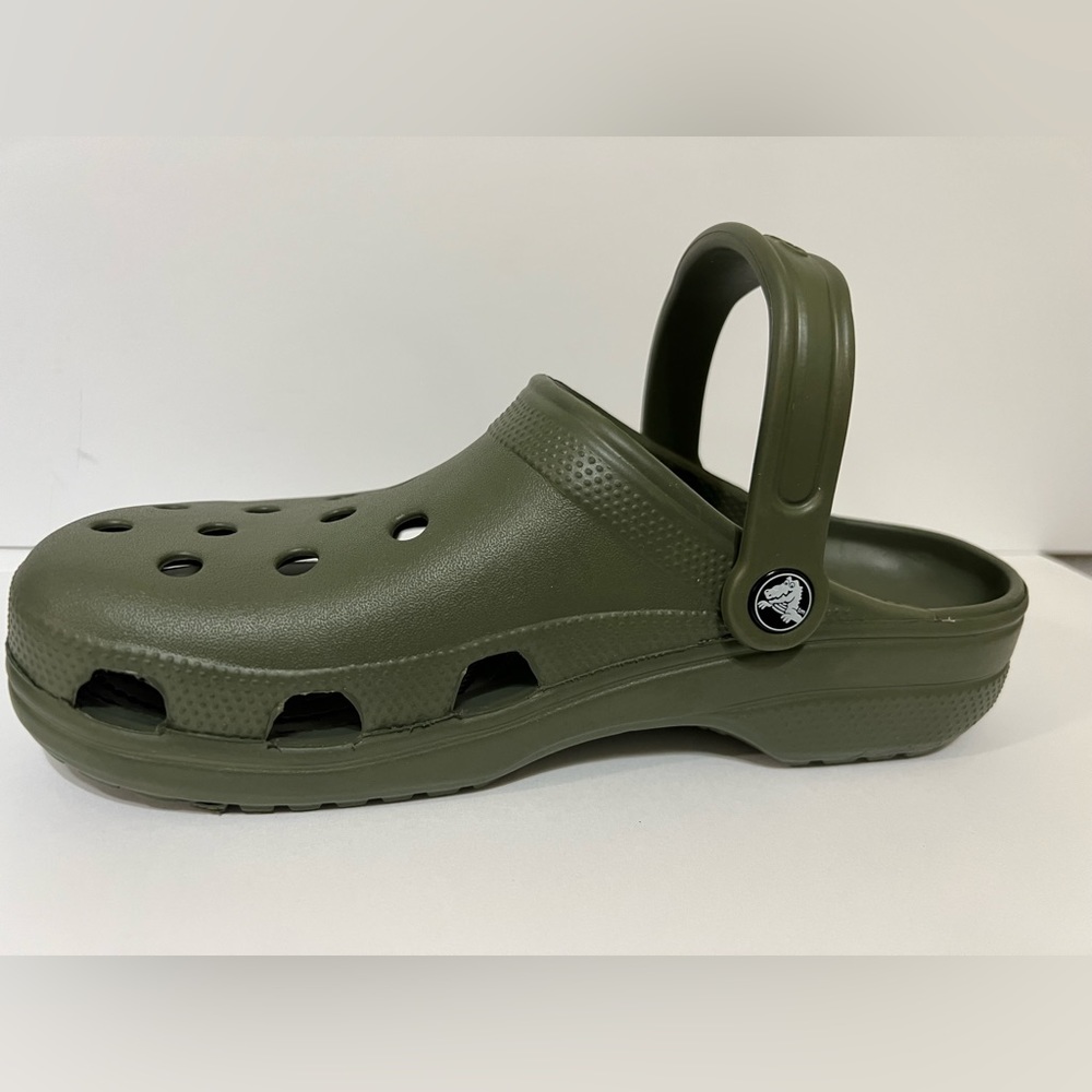 Unisex, Crocs. Size 7 Men and for women size 9